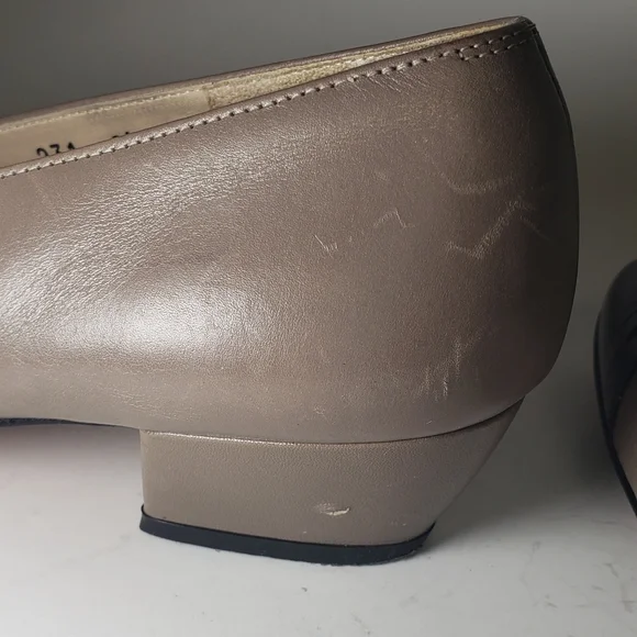 Ferragamo Tan and Black Gold Logo Heels - Picture 5 of 8